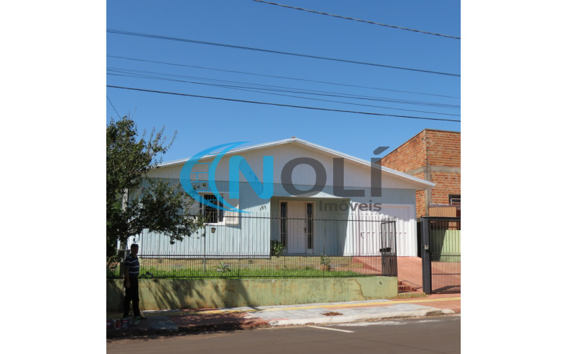 CASA ÁREA PREVILEGIADA CENTRO