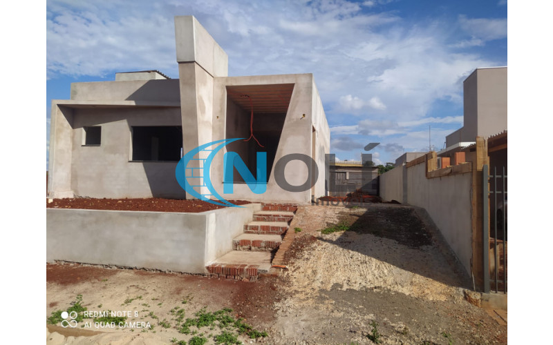 CASA EM CONSTRUÇÃO